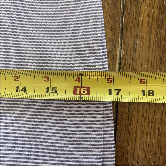 Lady Hagen Lavender Stripe Seersucker Golf Skort Size 10 - Picture 5 of 12